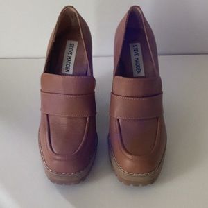 Steve Madden. Lug Sole, chunky, platform, square heel loafer. Color is caramel.
